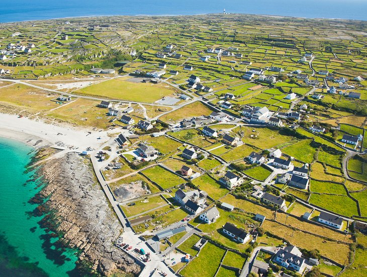 Tour Ireland in 2022 Aran islands